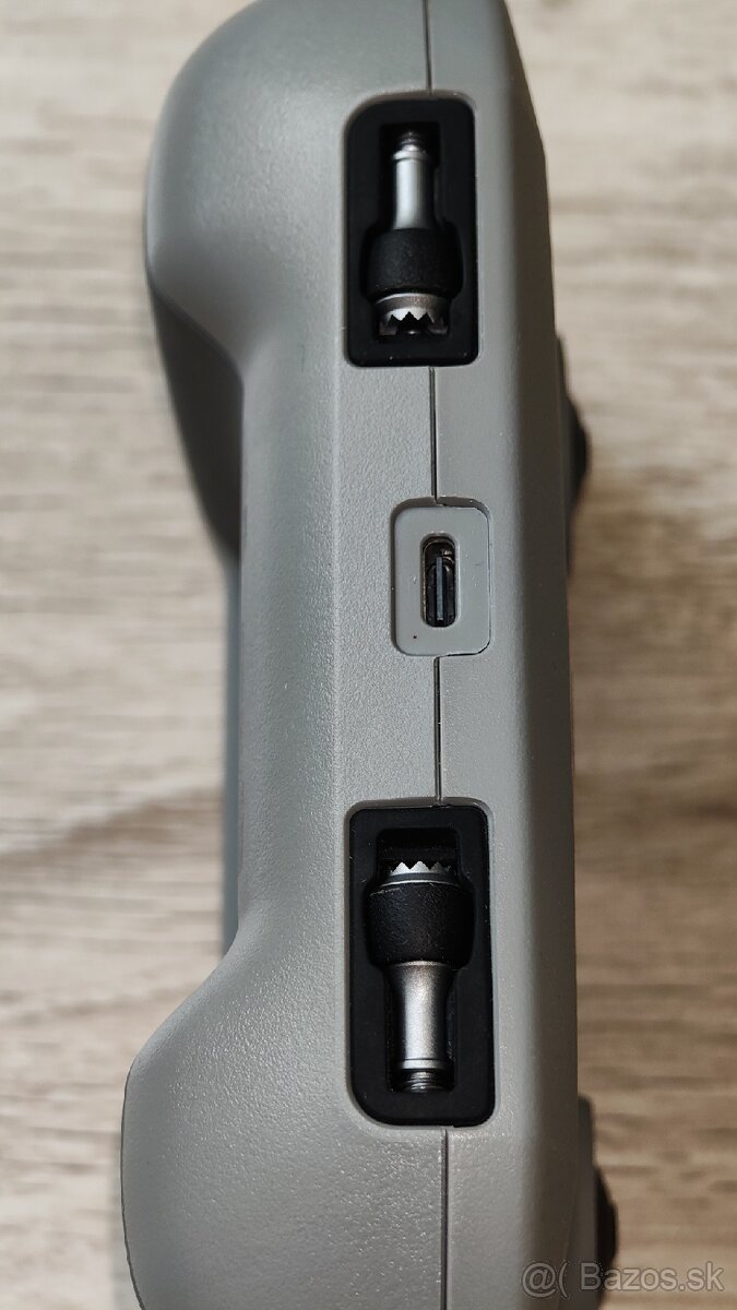 Dji ovládač - 4