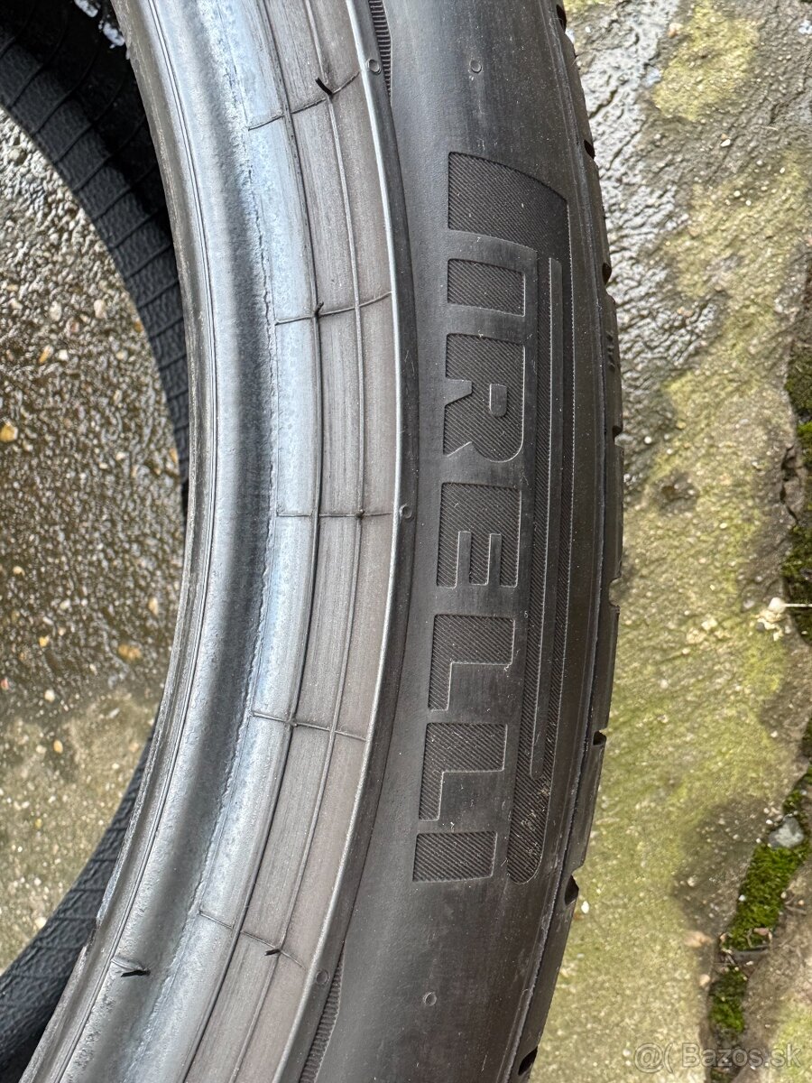 Pirelli P Zero 245/40 R19 letné pneumatiky - 4