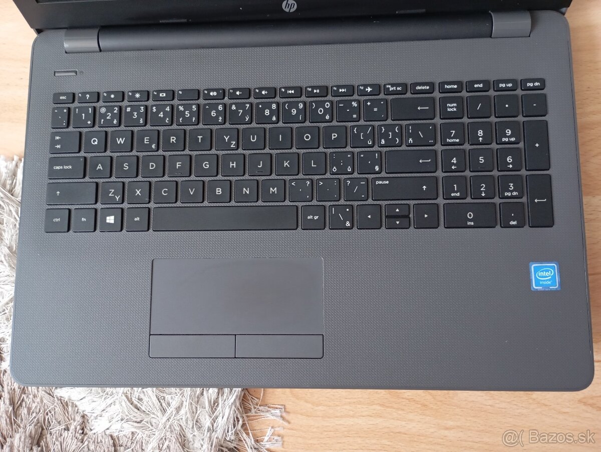 predám Hp 250 g6 / Intel core i5 / 16gb ram / Windows 11 - 4