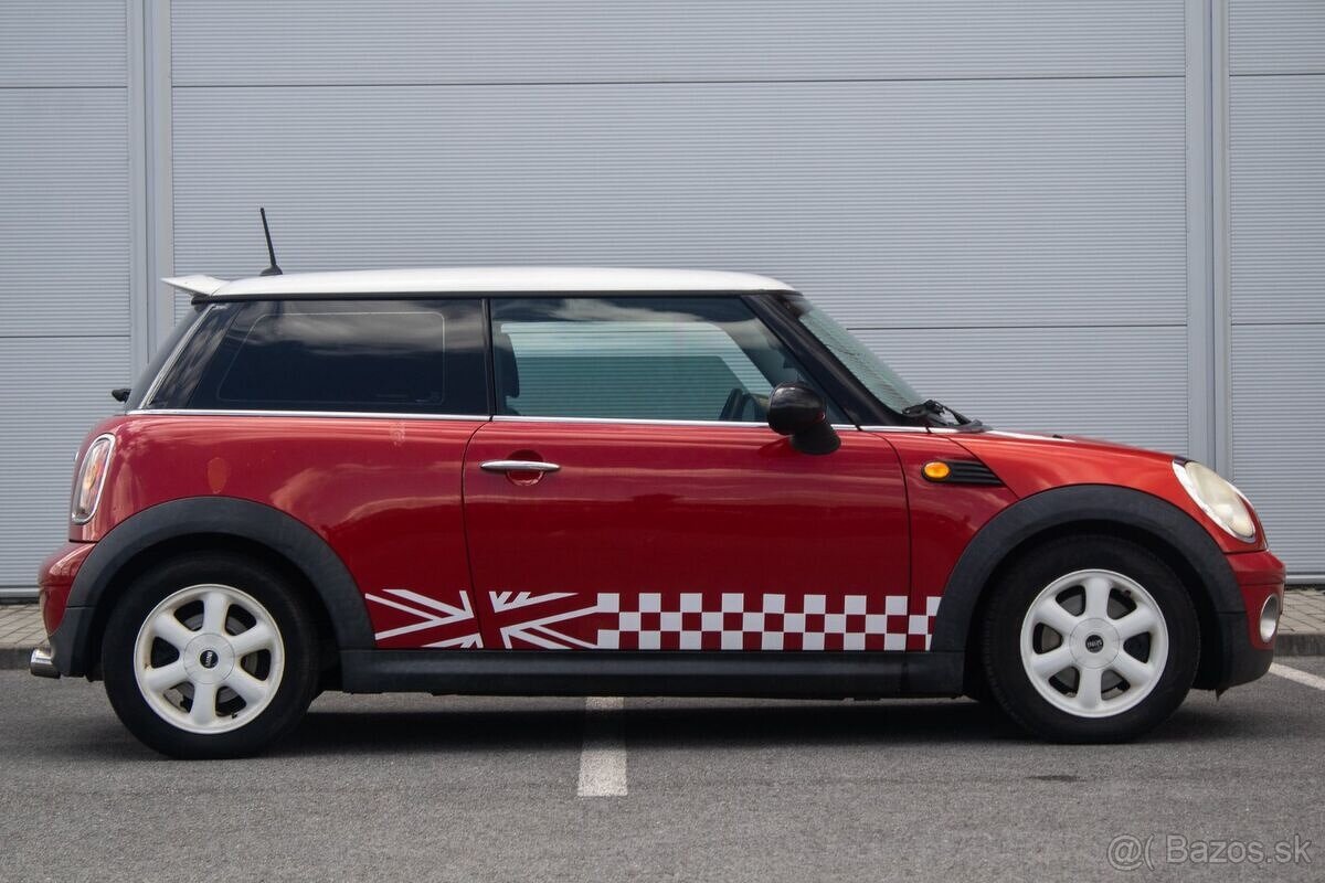 Mini Cooper 1.6 88kW (2007) - 4