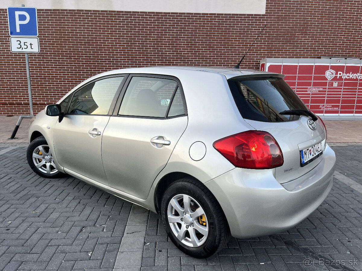 Toyota Auris 1.4 VVTi - 4
