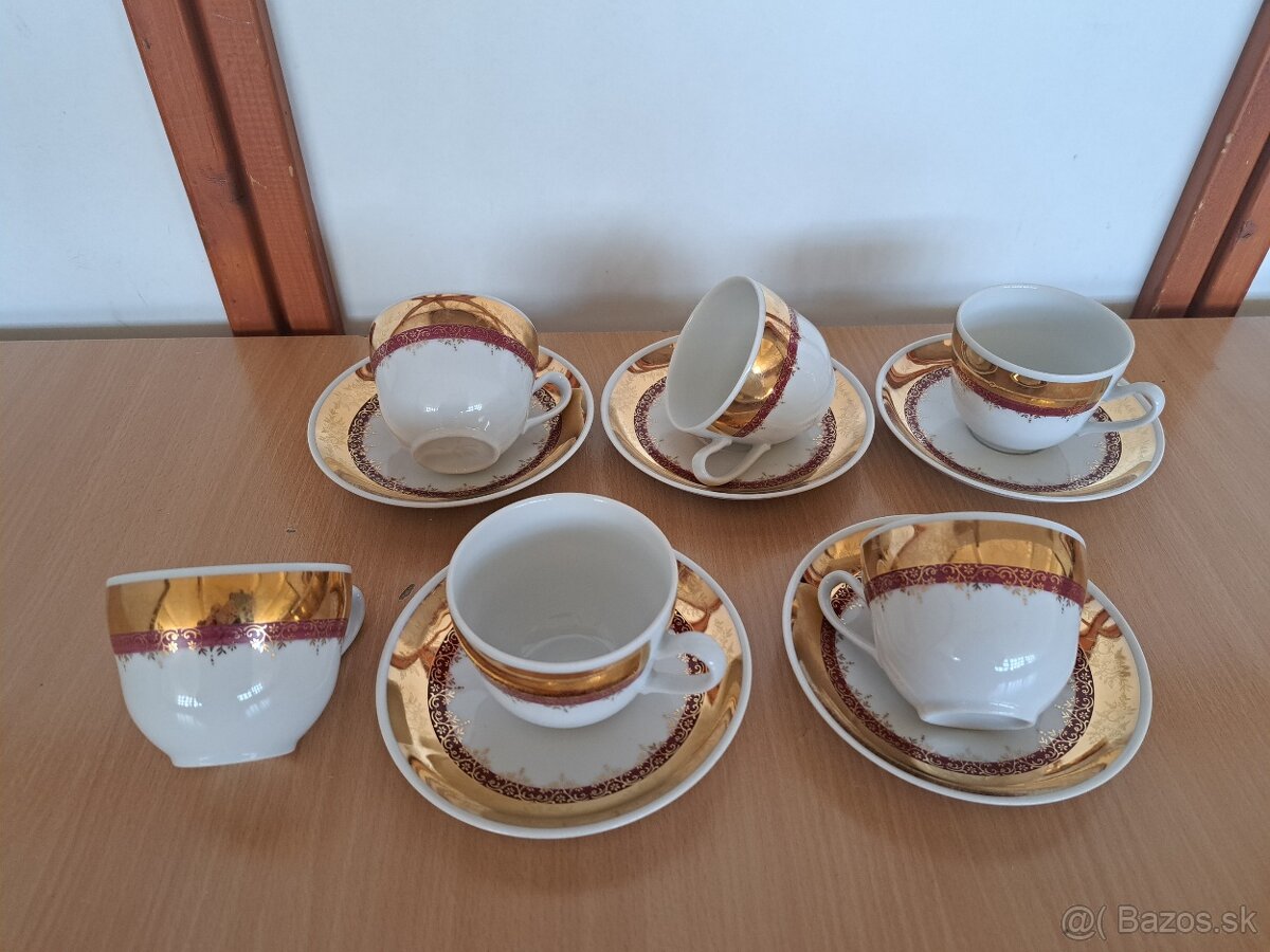 Staršie šálky - 4