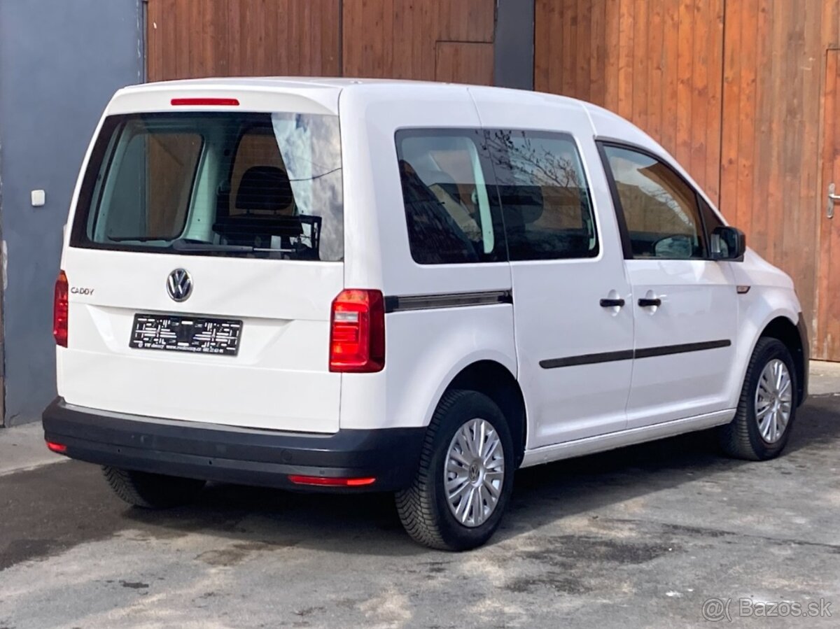 VOLKSWAGEN CADDY 2,0TDi EcoProfi 5míst - 4