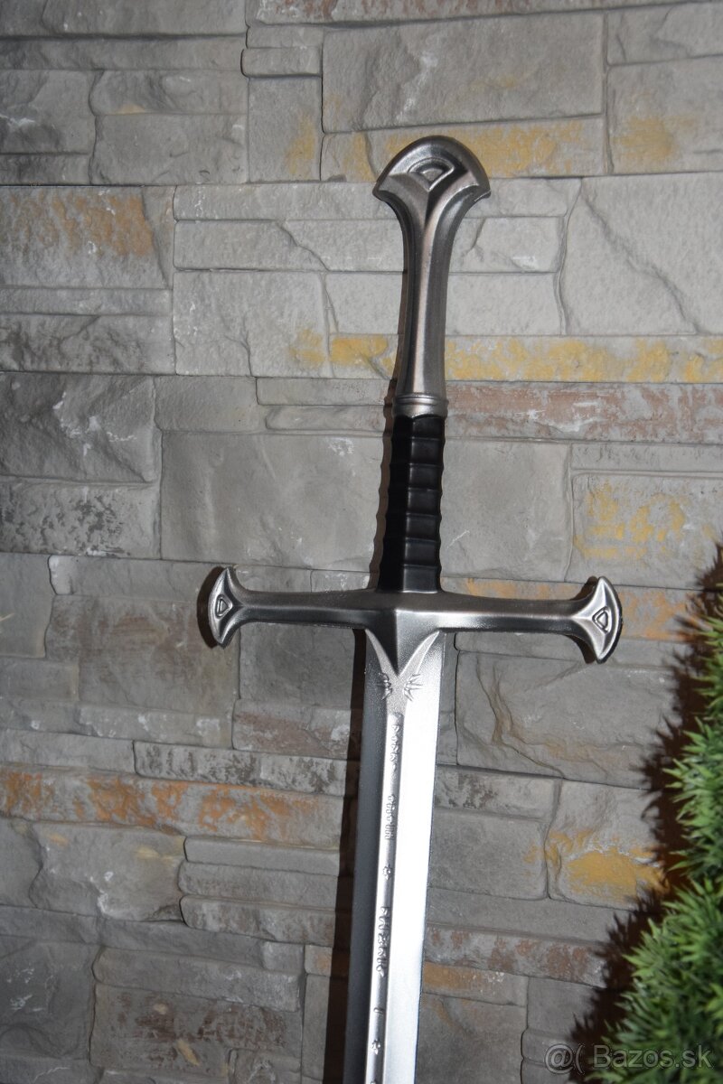 Replika LOTR mecu - 4