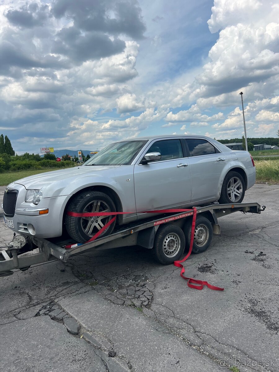 Chrysler 300c - 4