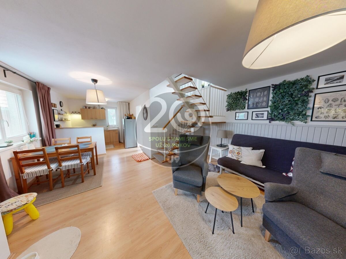 Celoročne obývateľný rekreačný dom pri Vojčianskom jazere (C - 4