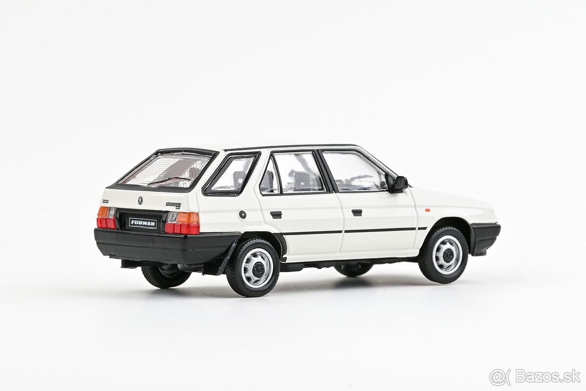 Modely Škoda Forman (1993) 1:43 Abrex - 4