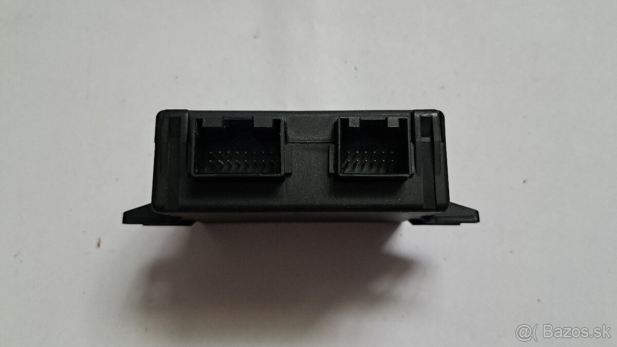 Riadiaca jednotka 4B0 919 283 - 4