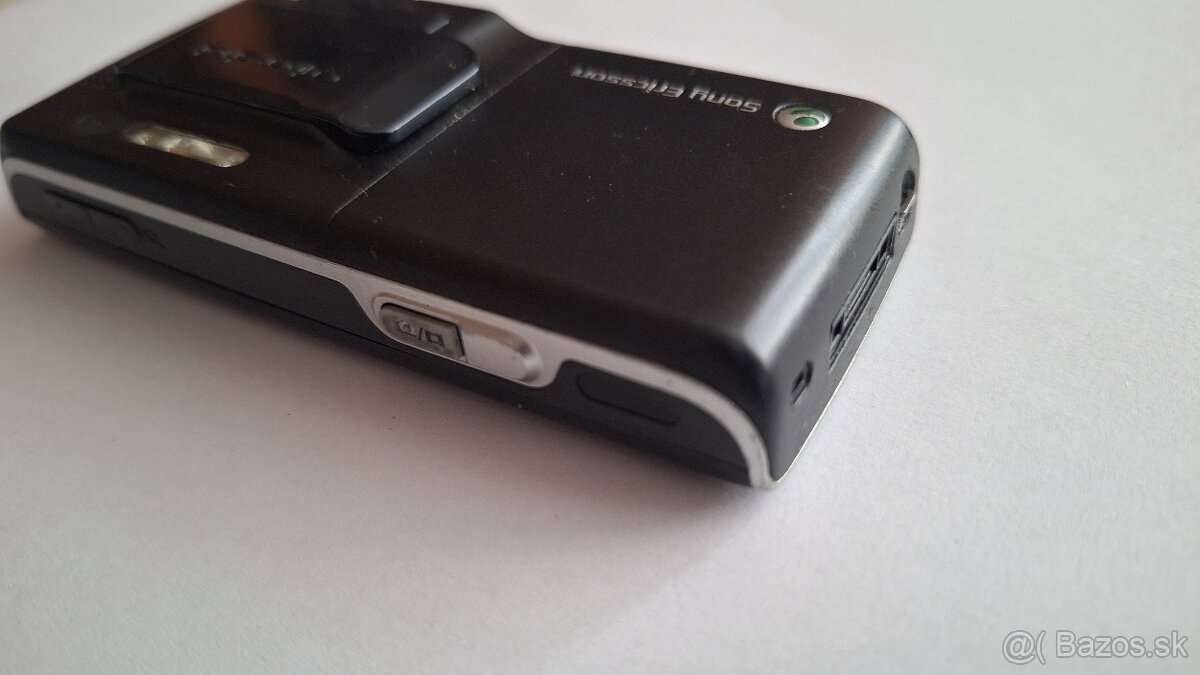 Sony ericsson K800i - 4