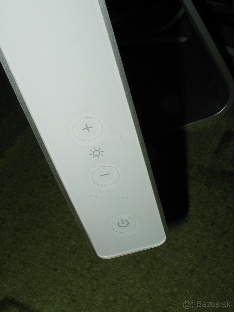 Apple Cinema HD Display 23" (A1082) - 4