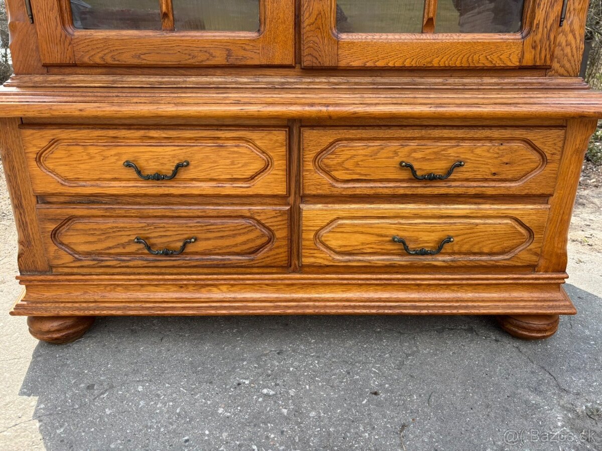 Rustikálna masivná vitrína - 4