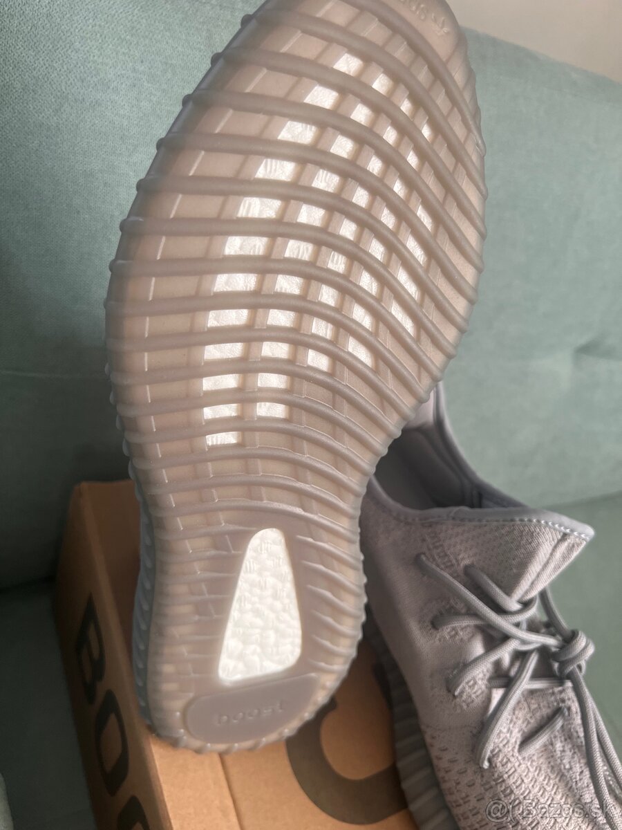 Yeezy Boost 350 V2 LTGrey - 4