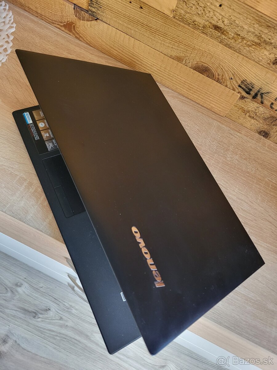 Lenovo B50-45 AMD 4x1.8Ghz,8GBDDR3,120GBSSD,webka,wifi,BT - 4