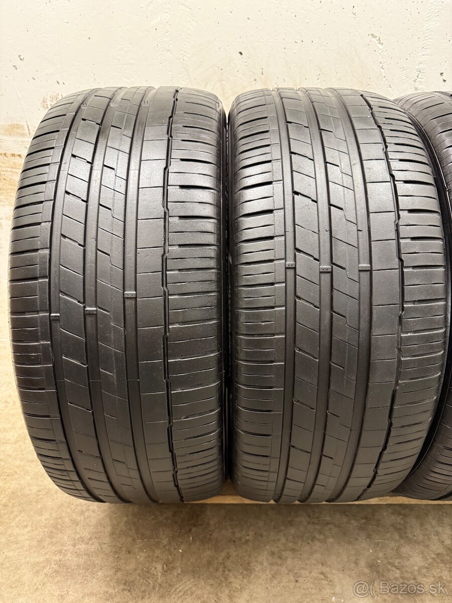 Letné pneumatiky BMW X7 Dvojrozmer 315/35/22 a 275/40/22 - 4