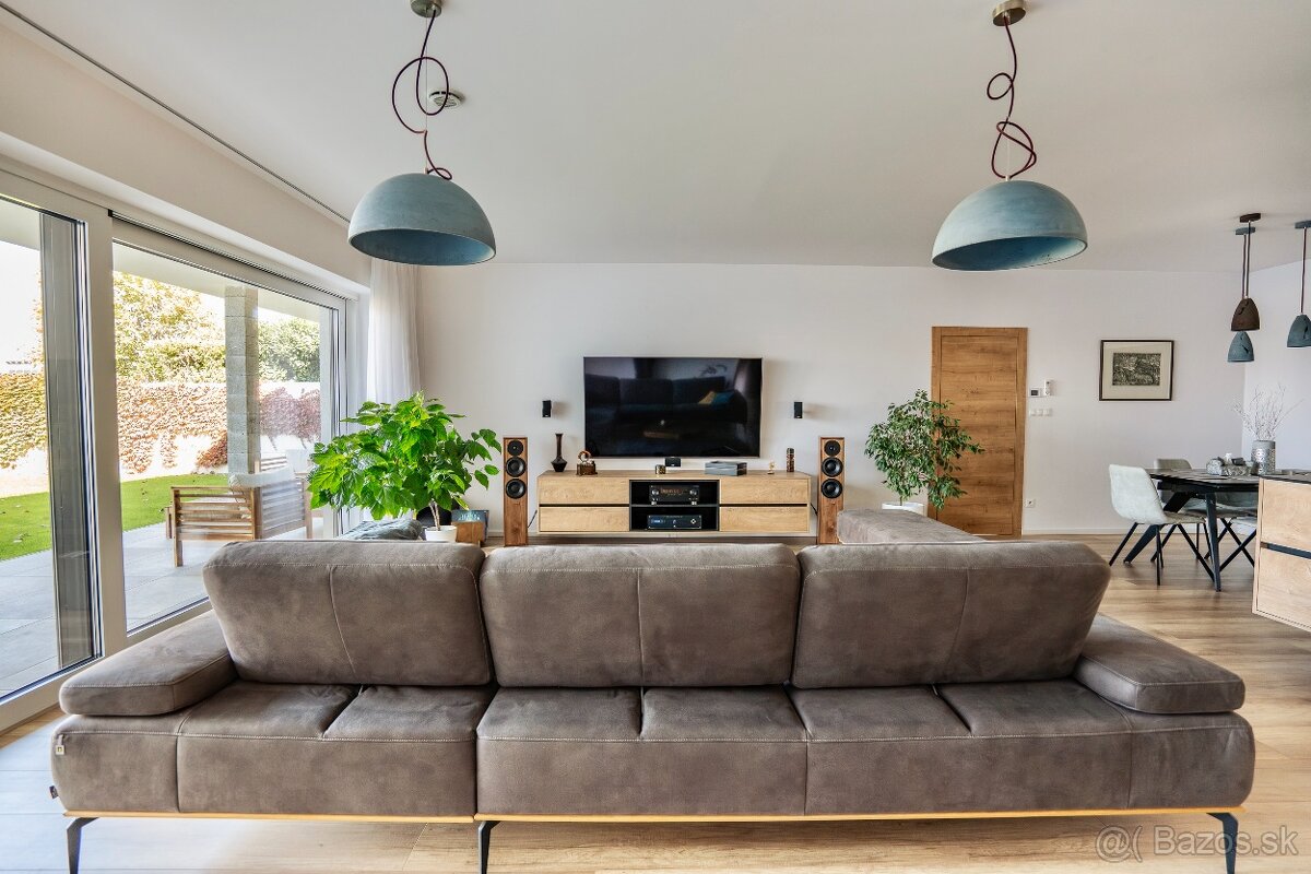 Moderný inteligentný bungalov s fotovoltaikou. - 4