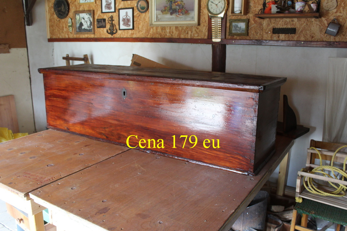 12 x starožtné kusi nábytku - 4