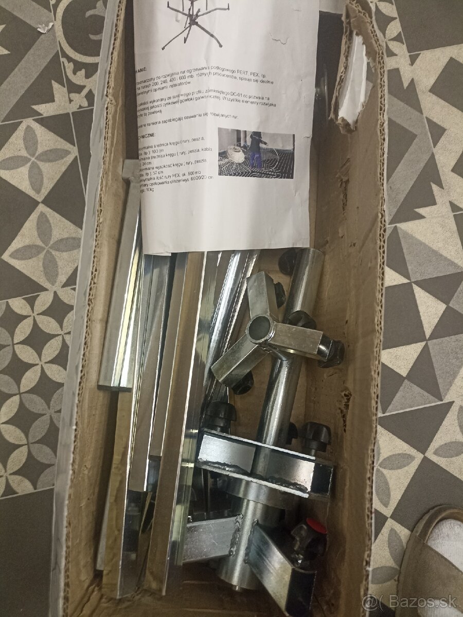 Univerzálny odvíjač potrubja PEX - 4