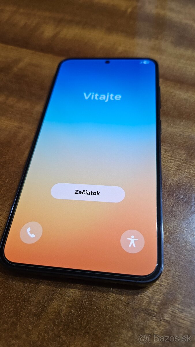 Samsun Galaxy S23 8/256 - 4