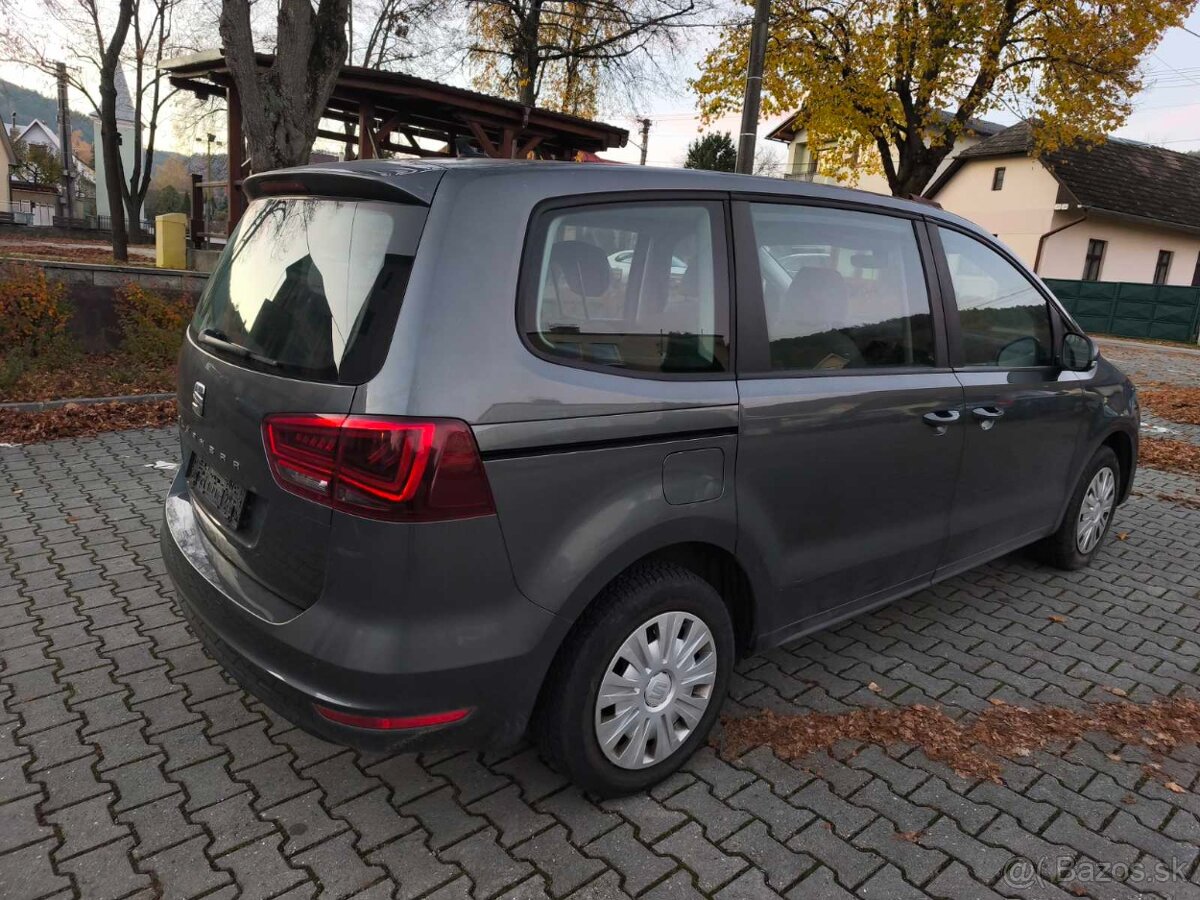 Seat Alhambra 2,0 TDi rok 2017 - 4