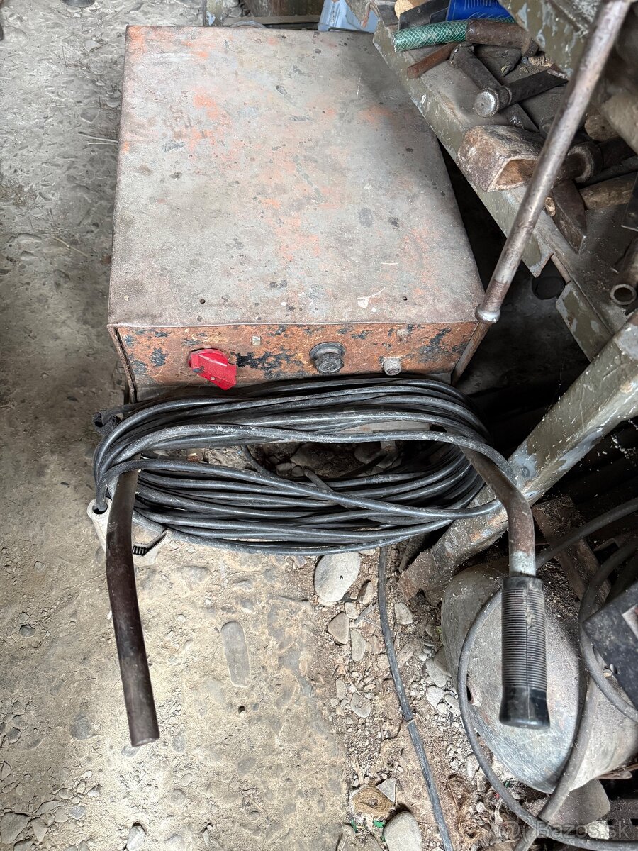 Zváračka WTU 200 Brumov - 4