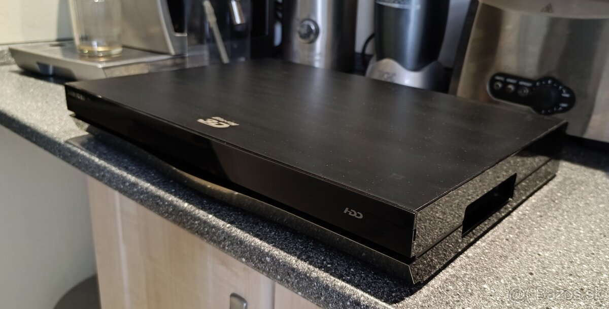 Predám HDD recordér s dig. TV tunerom + 3D Blu-ray prehrávač - 4