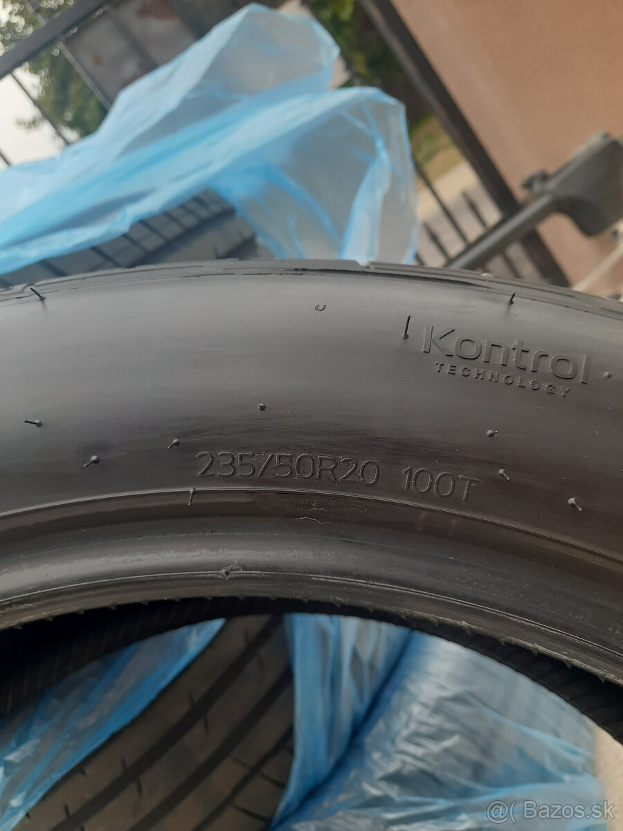 Hankook Ventus S1 Evo3 EV K127E 235/50 R20 100T - 4
