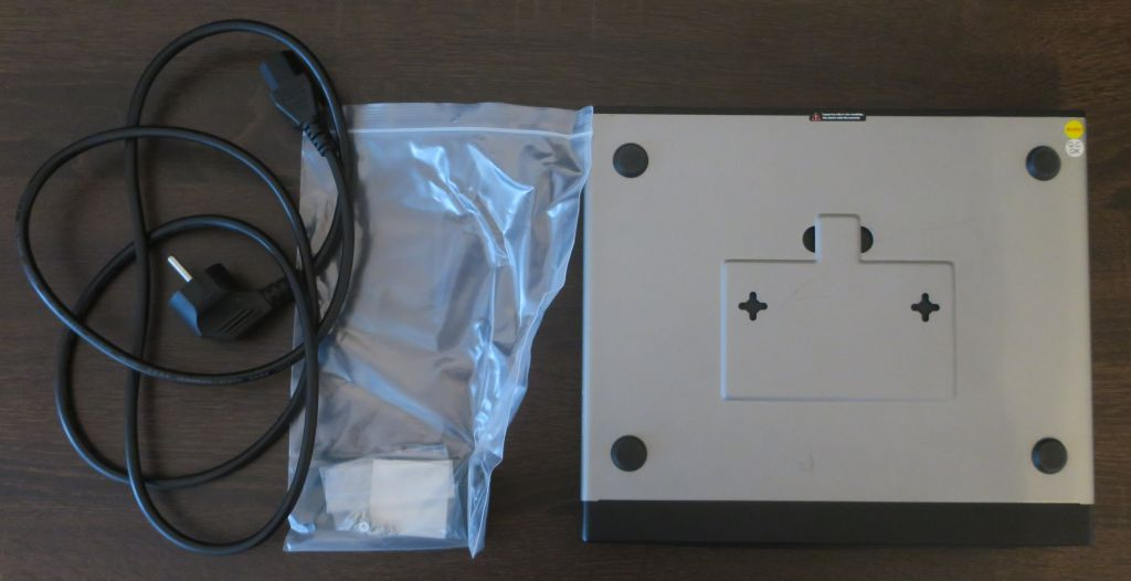 CISCO RV016 V03, 16port Multi-WAN VPN router - 4