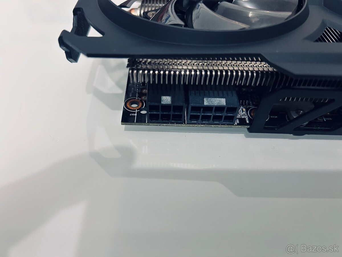 AMD Radeon R9 280X 3GB - 4