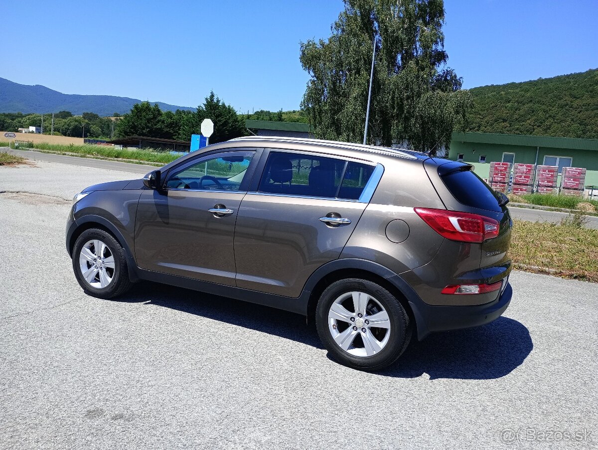 Kia Sportage 1.7 CRDi - 4