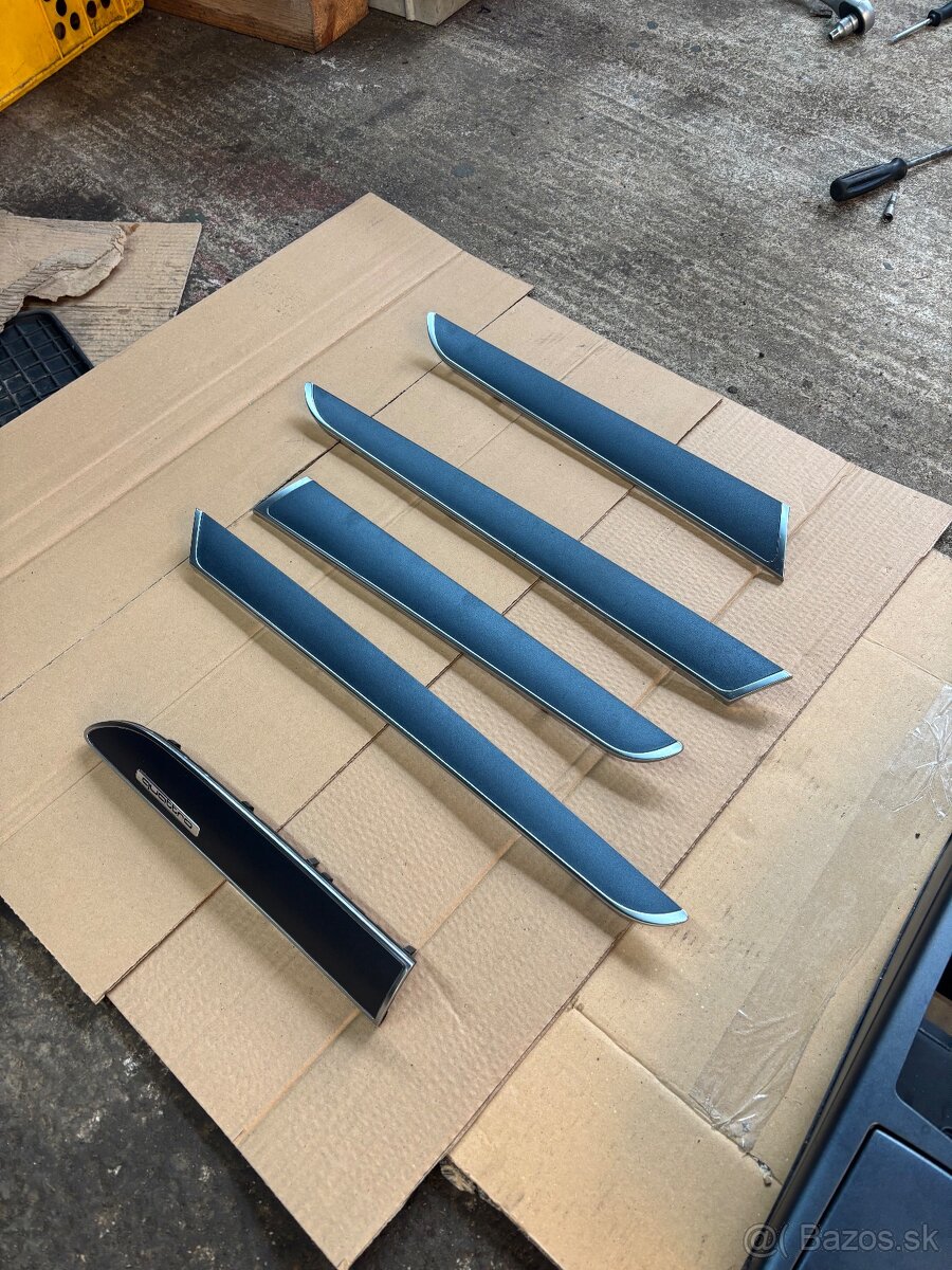 Audi a6 c6 dekor interiéru - 4