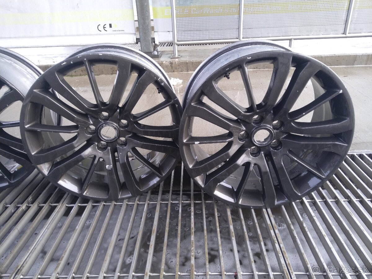 elektróny Range rover - 4