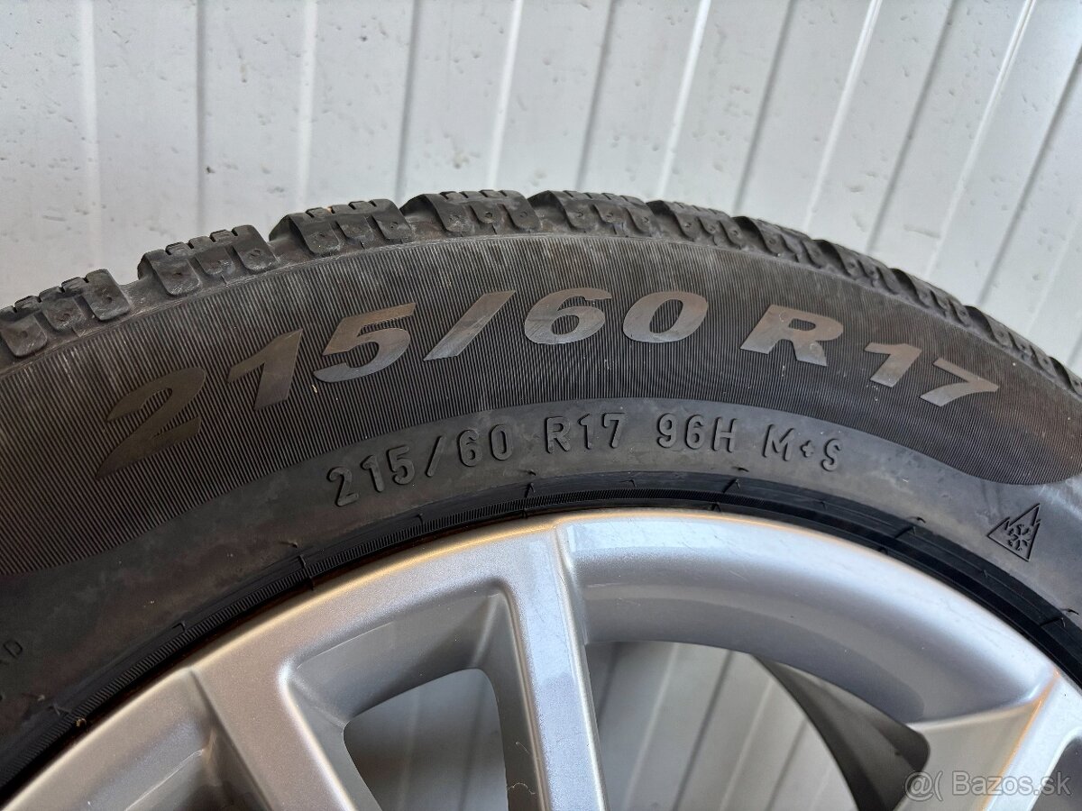 AUDI č. 15-Zimna sada 215/60 R17 - 4