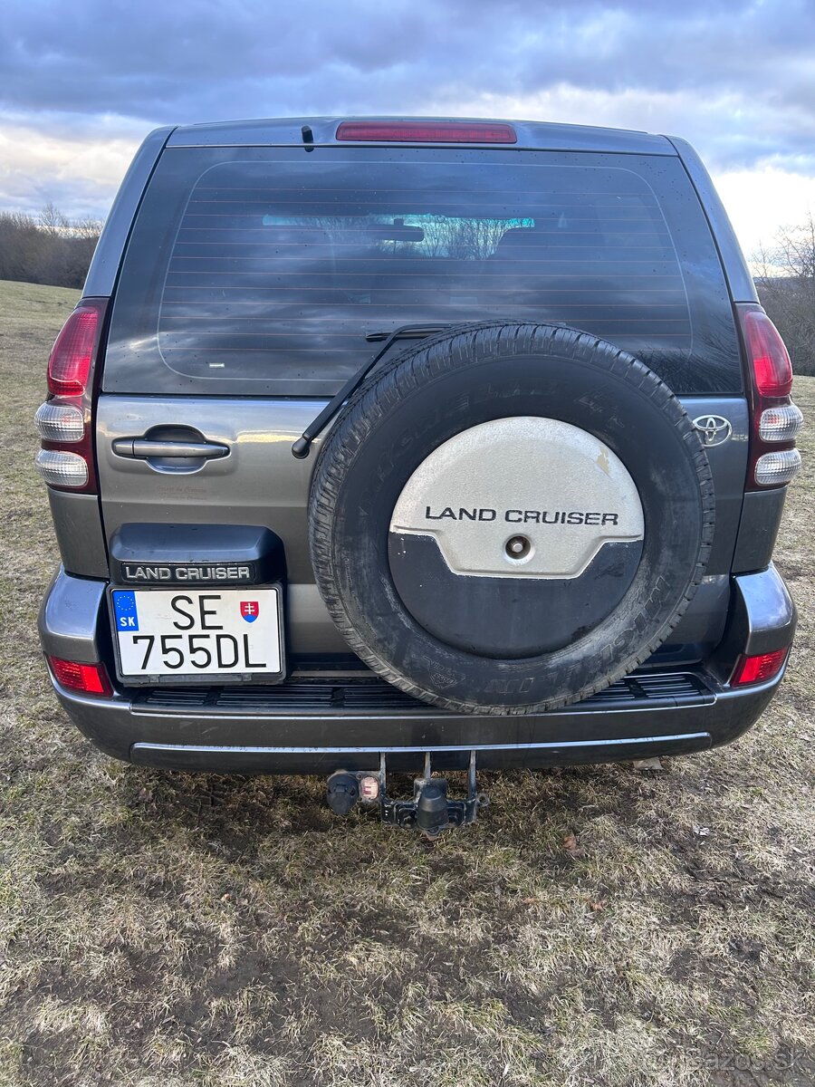 Toyota LAND CRUISER - 4