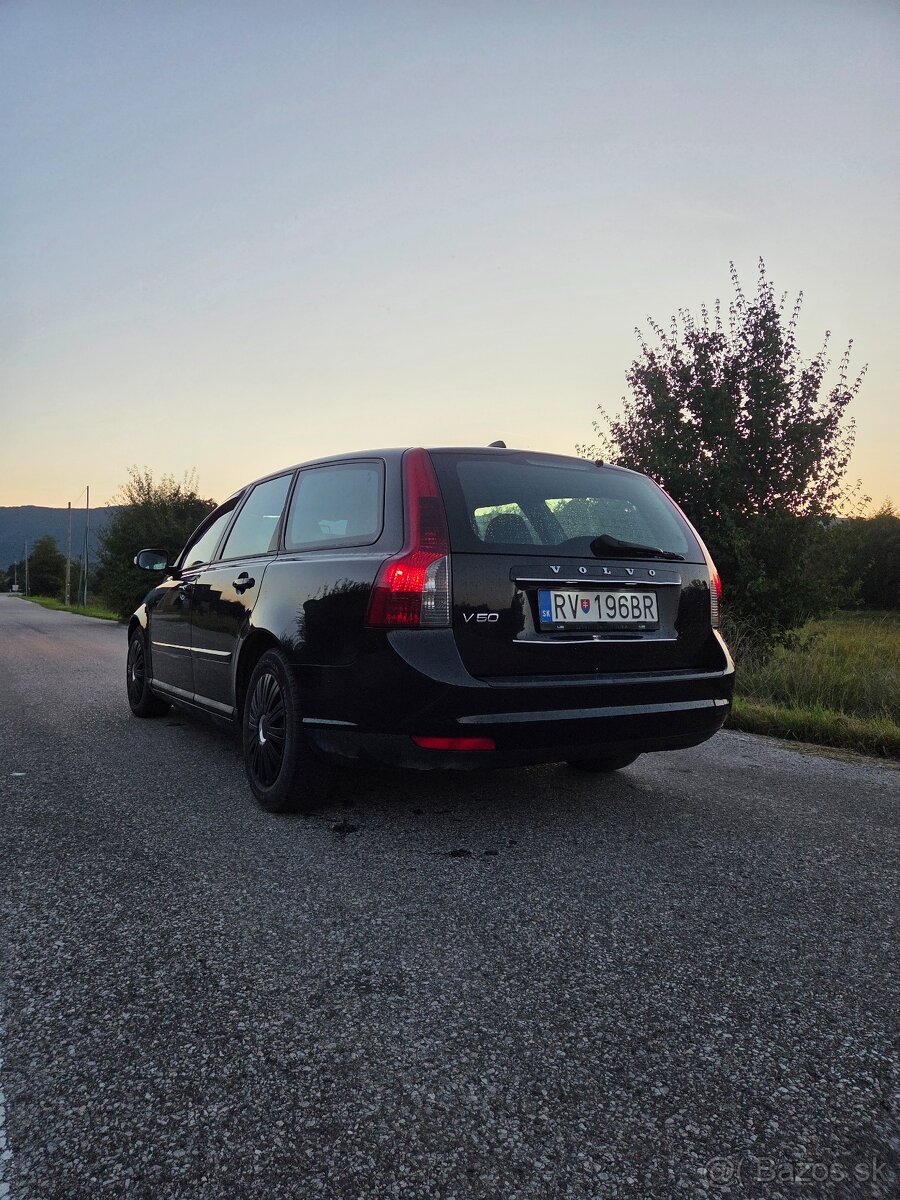 Volvo v50 1,6D - 4