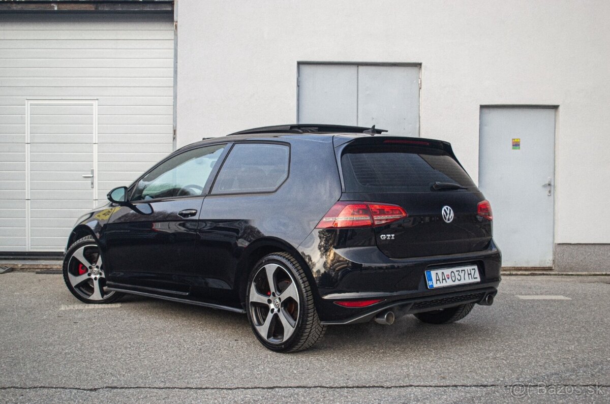 Volkswagen Golf GTI VII ( 7 ) - 4
