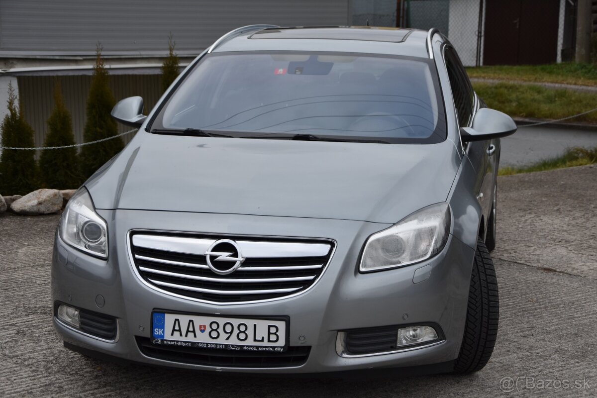 Opel Insignia 2,0 TURBO 4x4 - 4