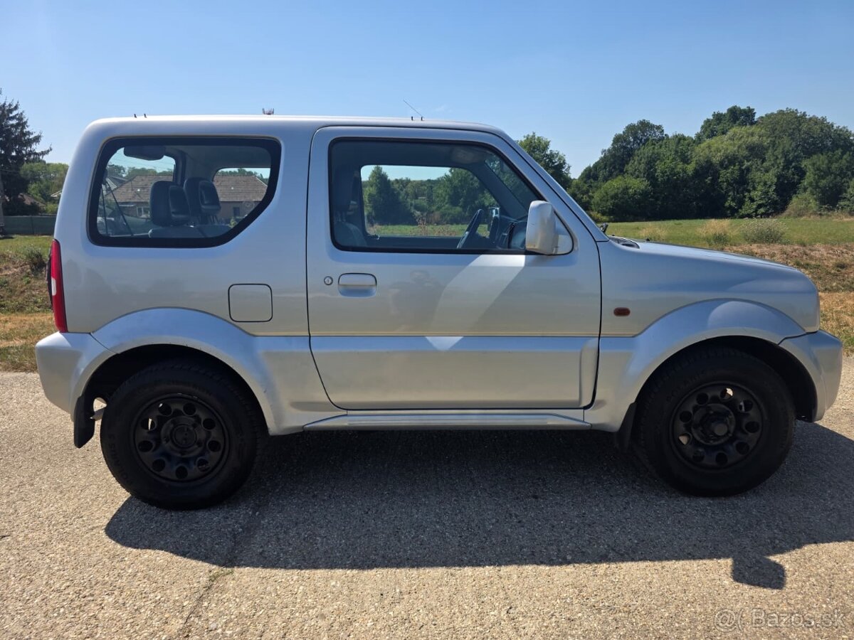 Suzuki Jimny 1.3i 4WD Nová STKEK - 4