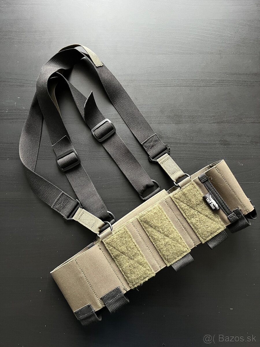 Predám nosič plátov a Chest rig T- Rex - 4