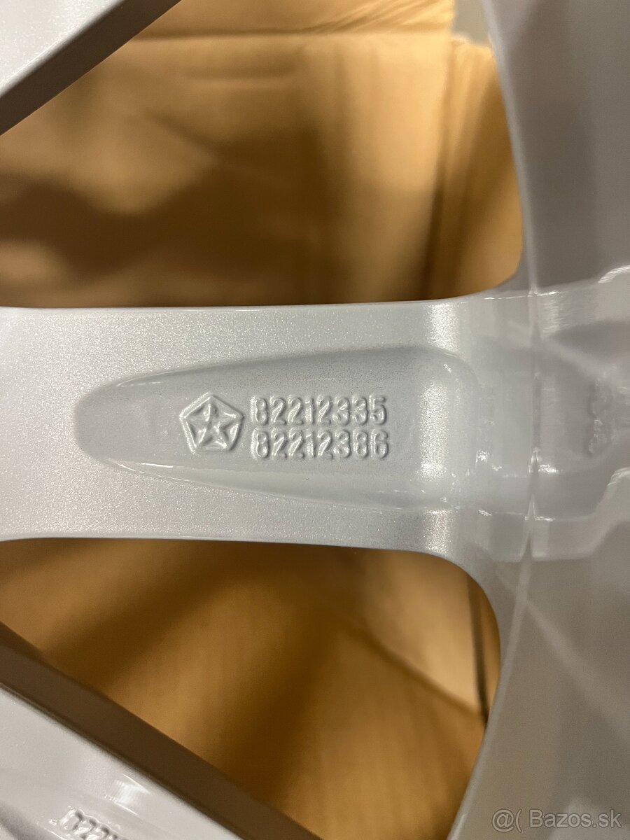 Predám originál disky JEEP 18"