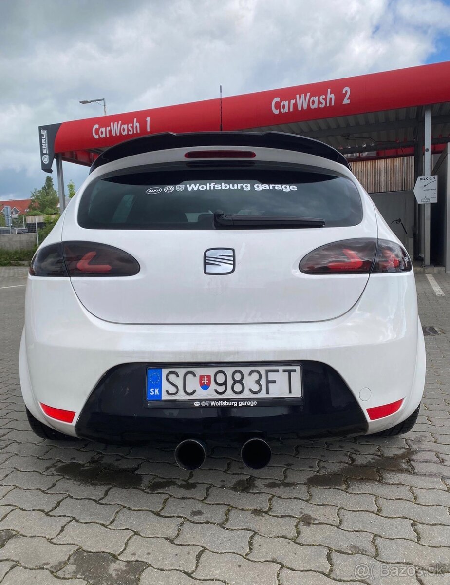 SEAT Leon 2.0 TSI Cupra 177 kW - 4