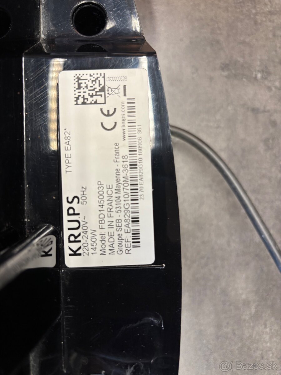 Predám plnoautomatický kávovar Krups - 4