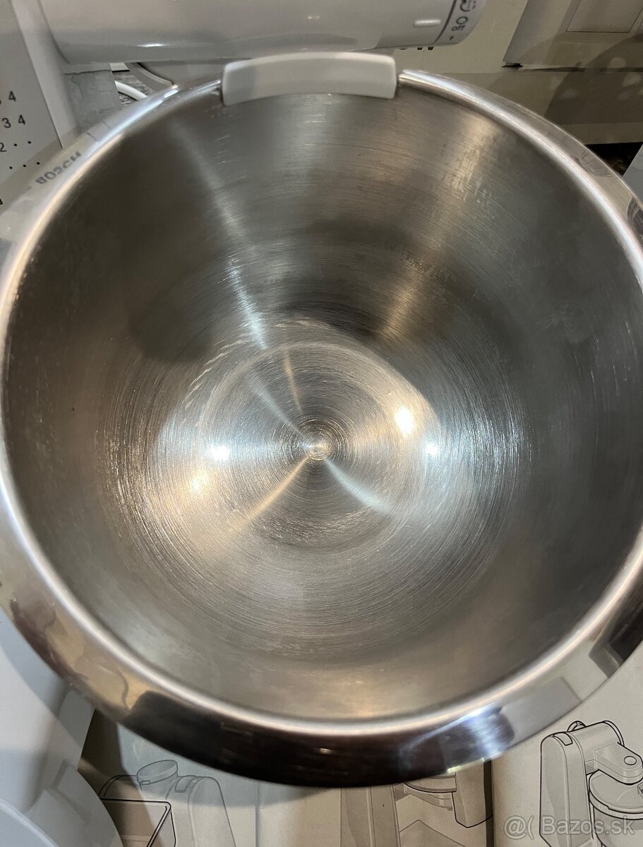 Bosch mum 4875EU kuchynský robot 600w - 4