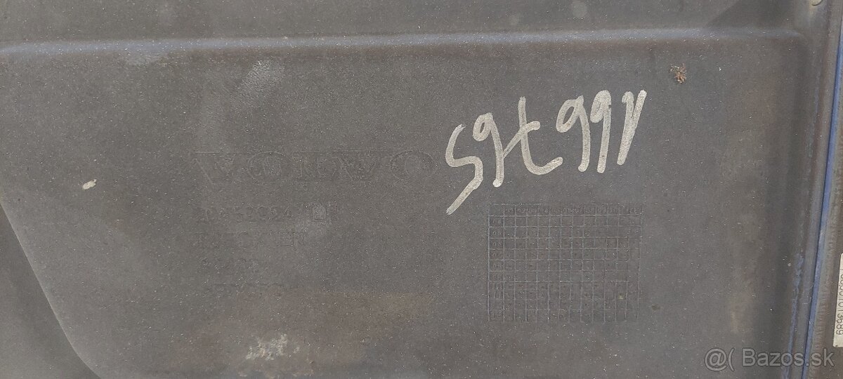 medzinápravový spojler Volvo - 4