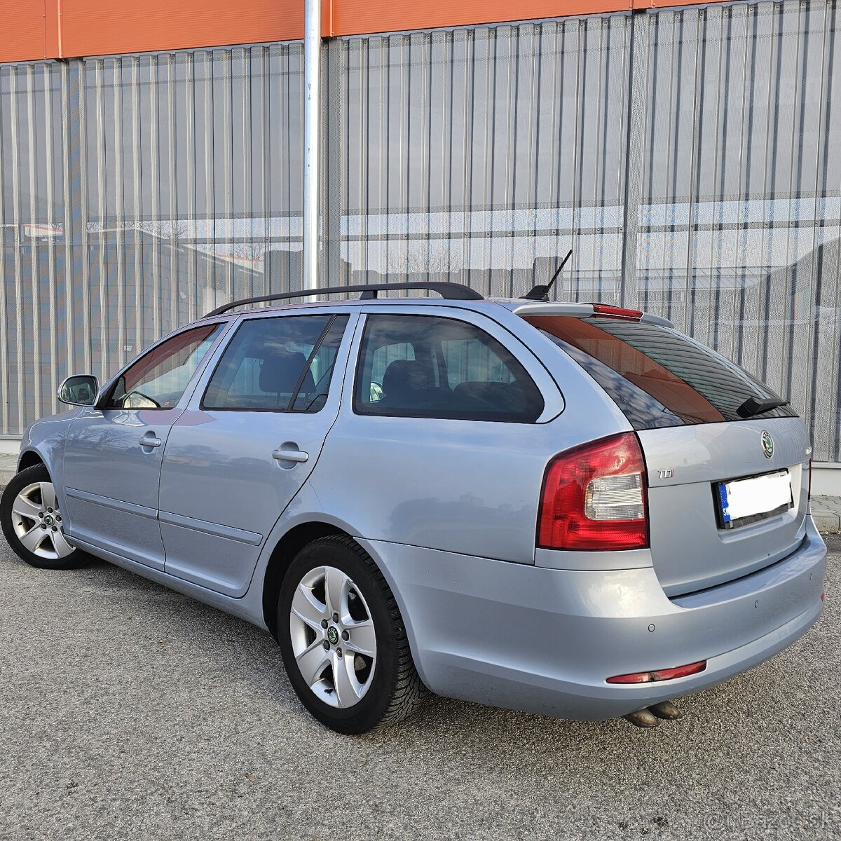 ŠKODA OCTAVIA 2 COMBI 2.0 TDI 103KW - 4