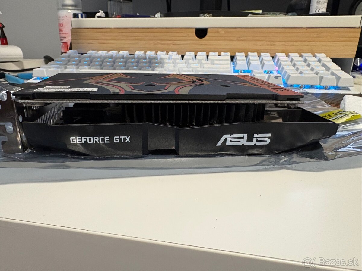 Asus Cerberus Gtx 1050 ti - 4