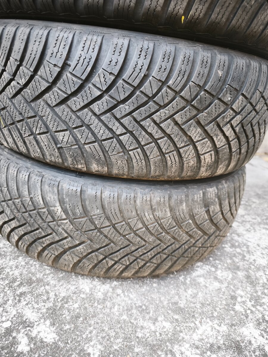 205/55-17-Hankook-dot:5024-7,5mm - 4