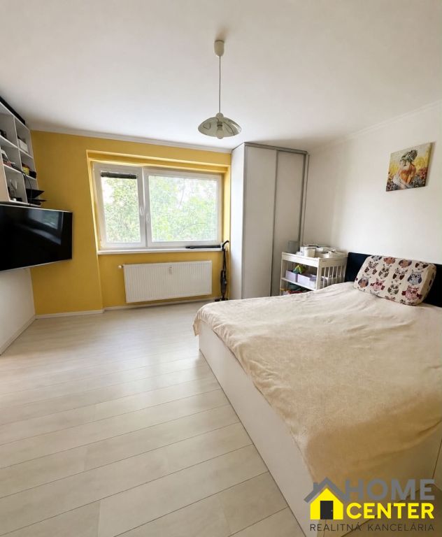 PREDAJ : 2 IZBOVÝ TEHLOVÝ BYT, KOMÁRNO - 4