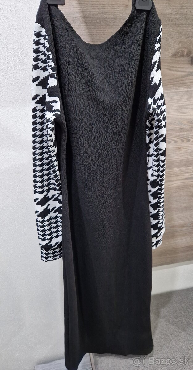 Šaty čiernobiele - 4