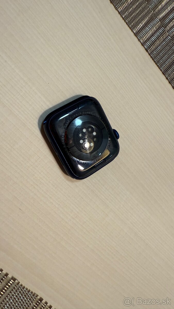 Apple Watch 6 na nahradne diely - 4