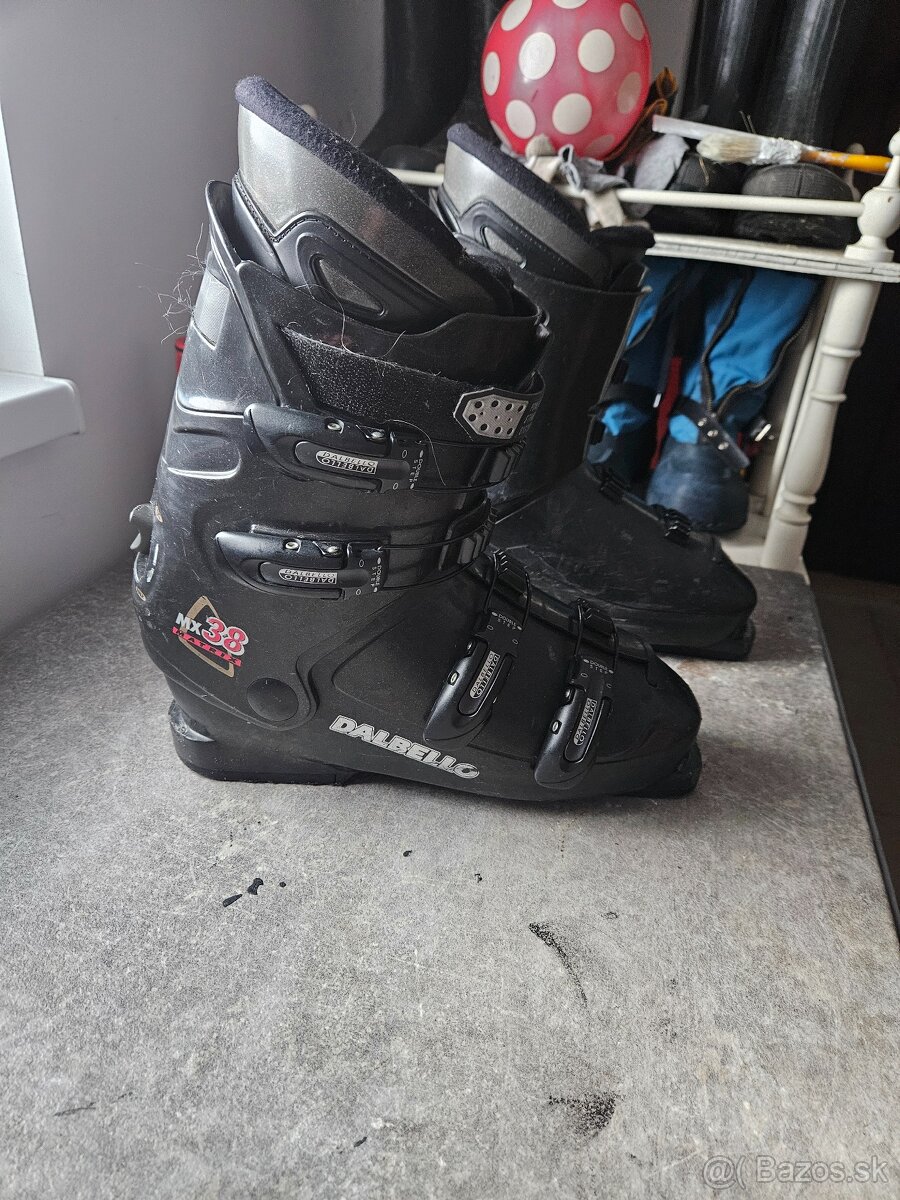 Pánske lyže a lyžiarky - 4